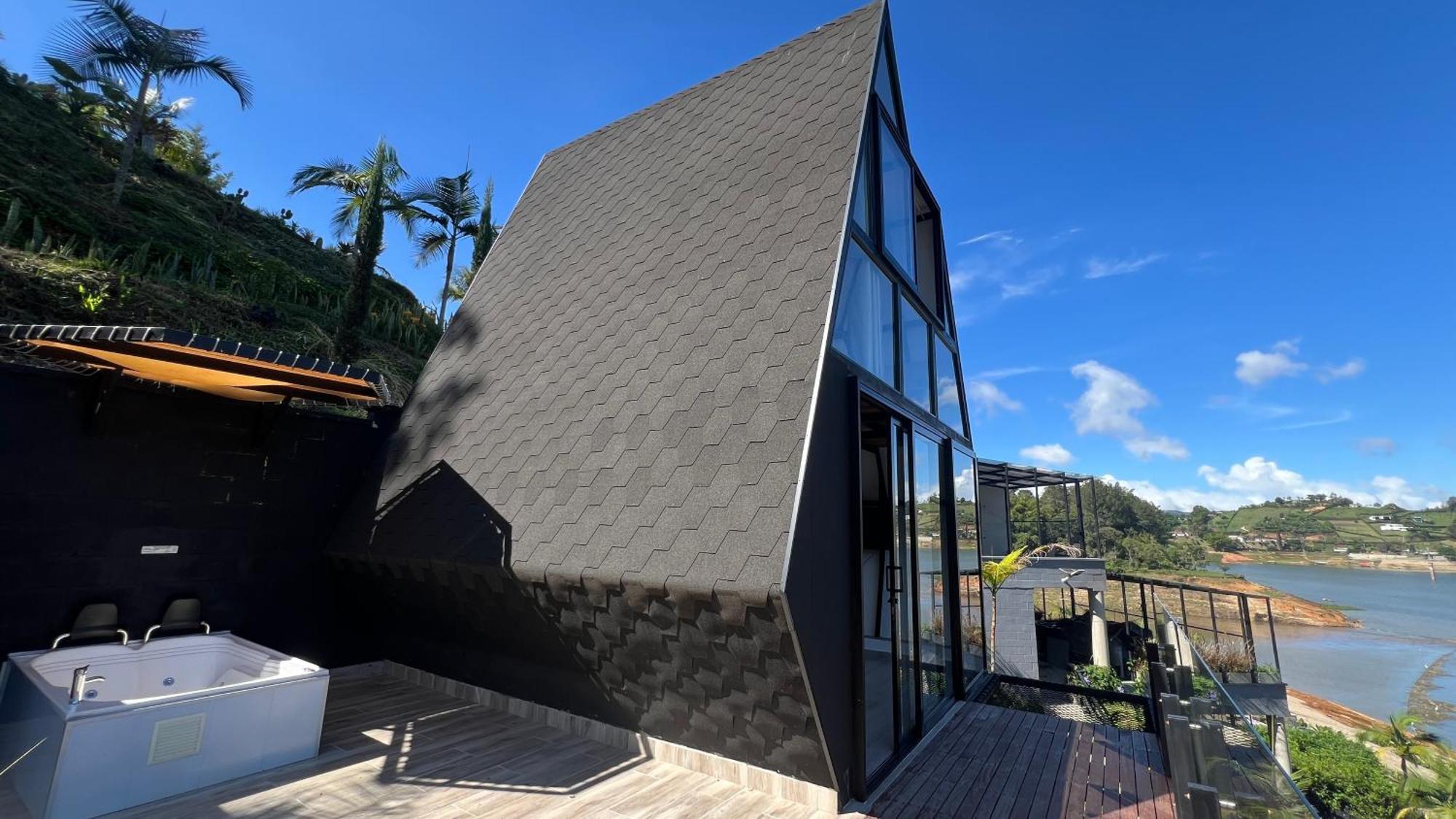 Viajero Guatape Hostel & Lake Club Kültér fotó
