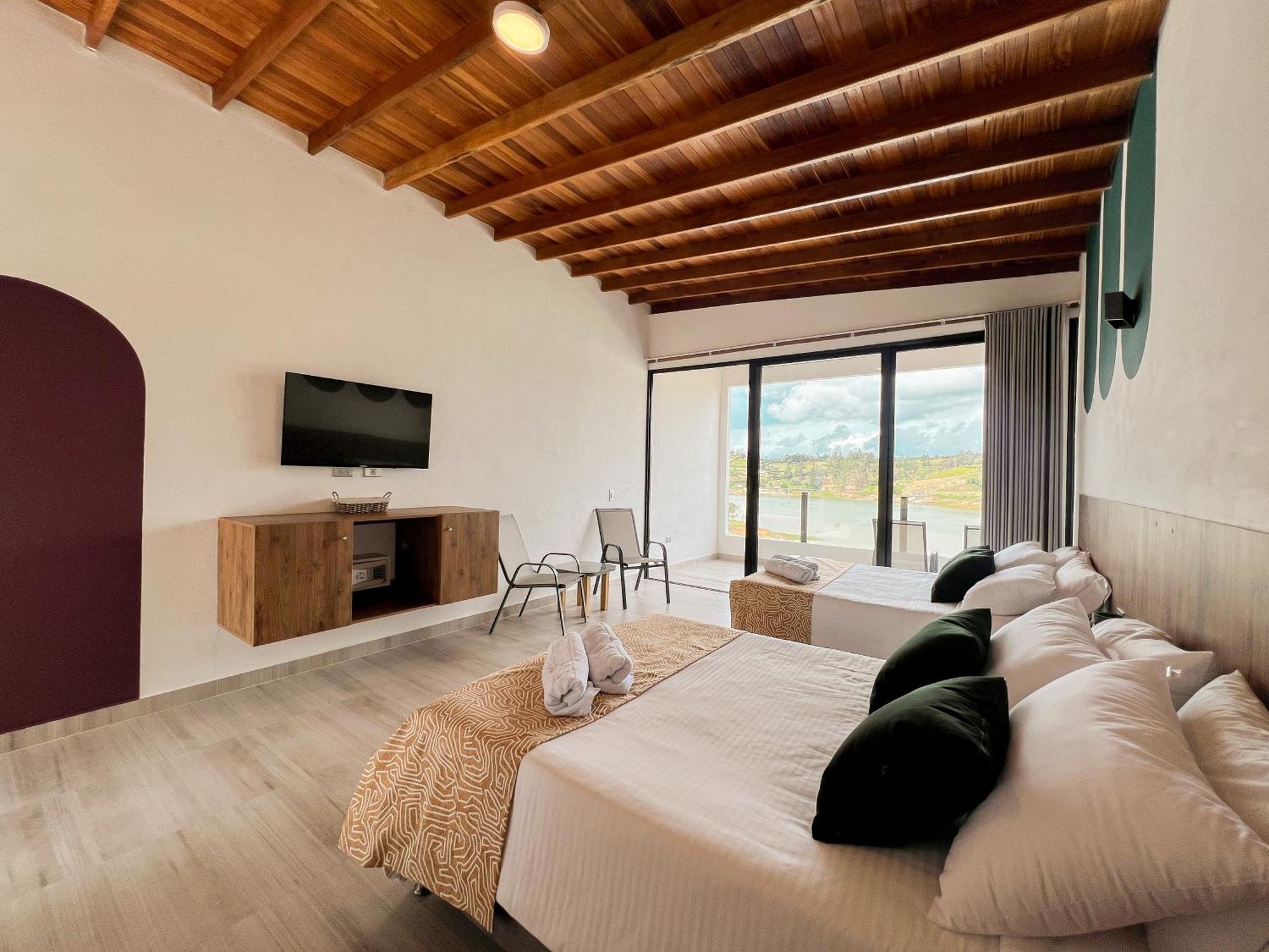 Viajero Guatape Hostel & Lake Club Szoba fotó
