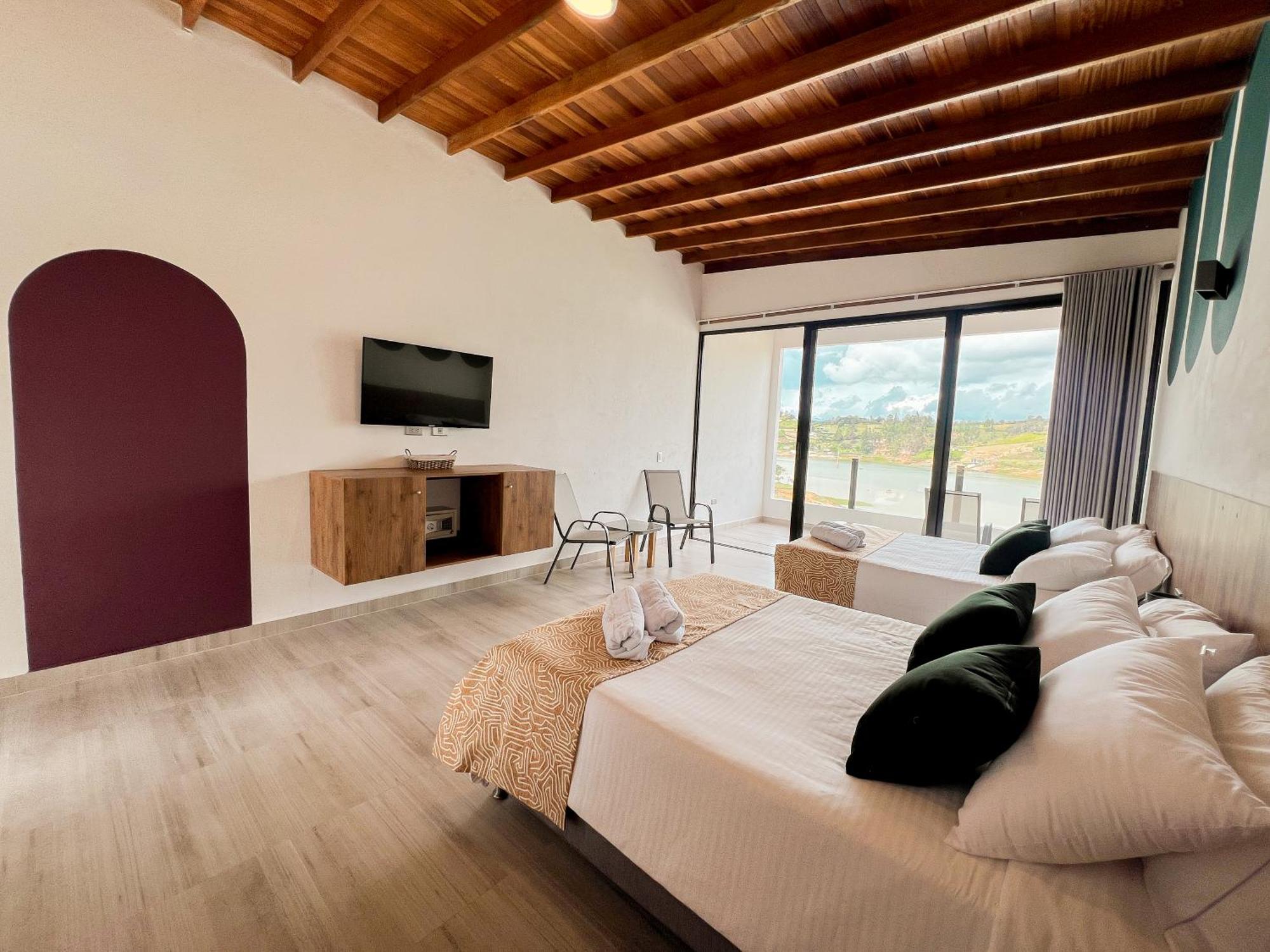 Viajero Guatape Hostel & Lake Club Szoba fotó