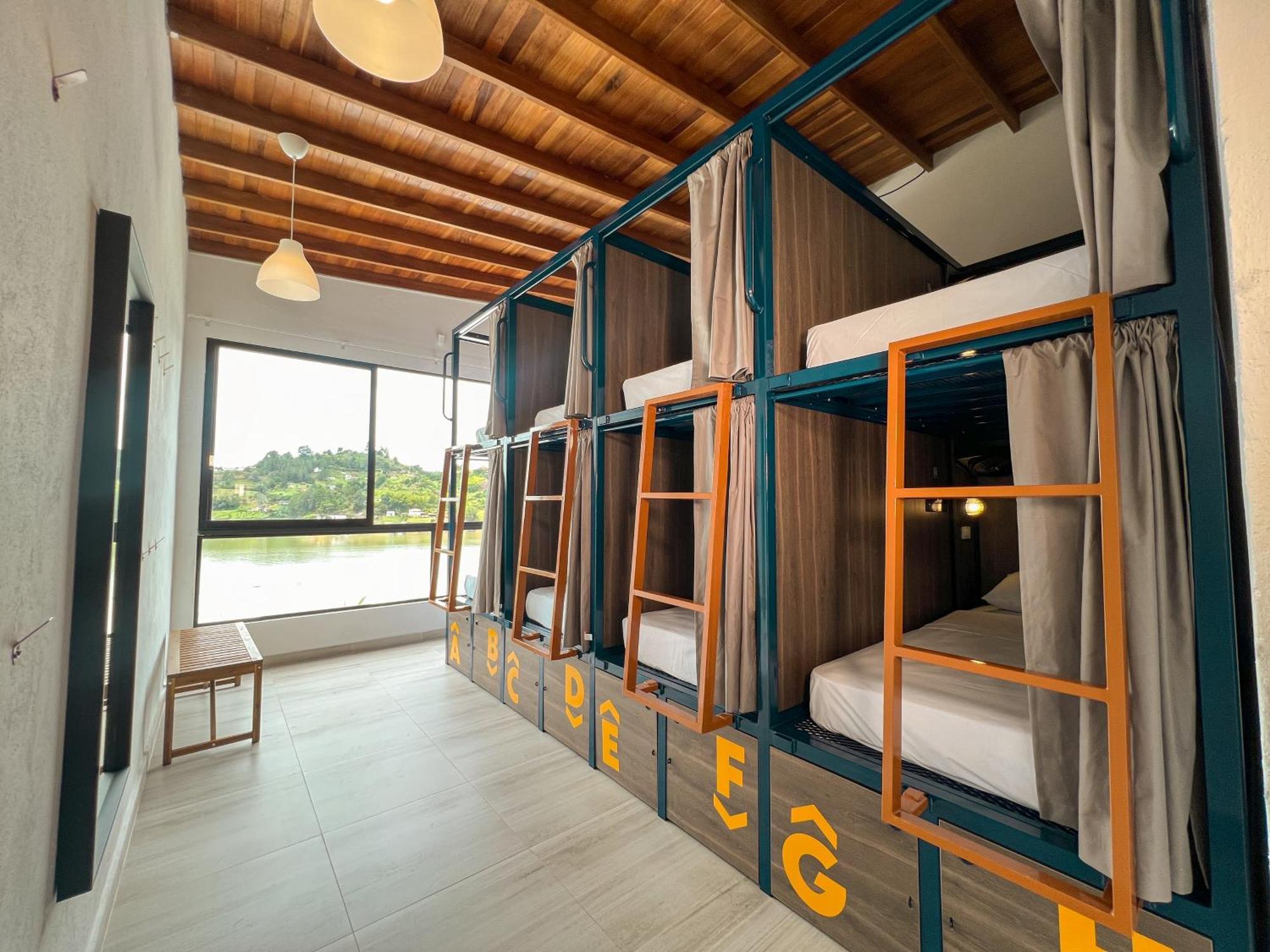 Viajero Guatape Hostel & Lake Club Szoba fotó