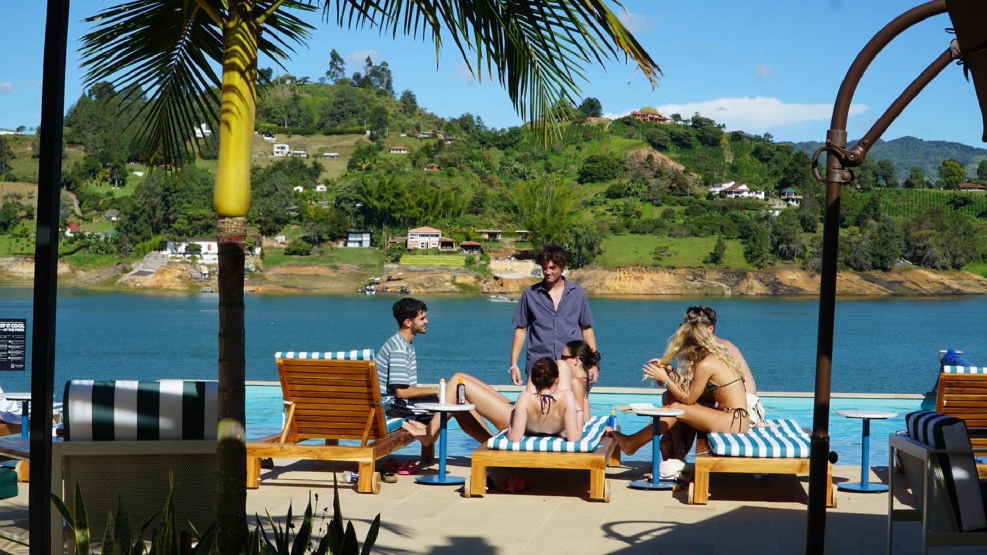 Viajero Guatape Hostel & Lake Club Kültér fotó