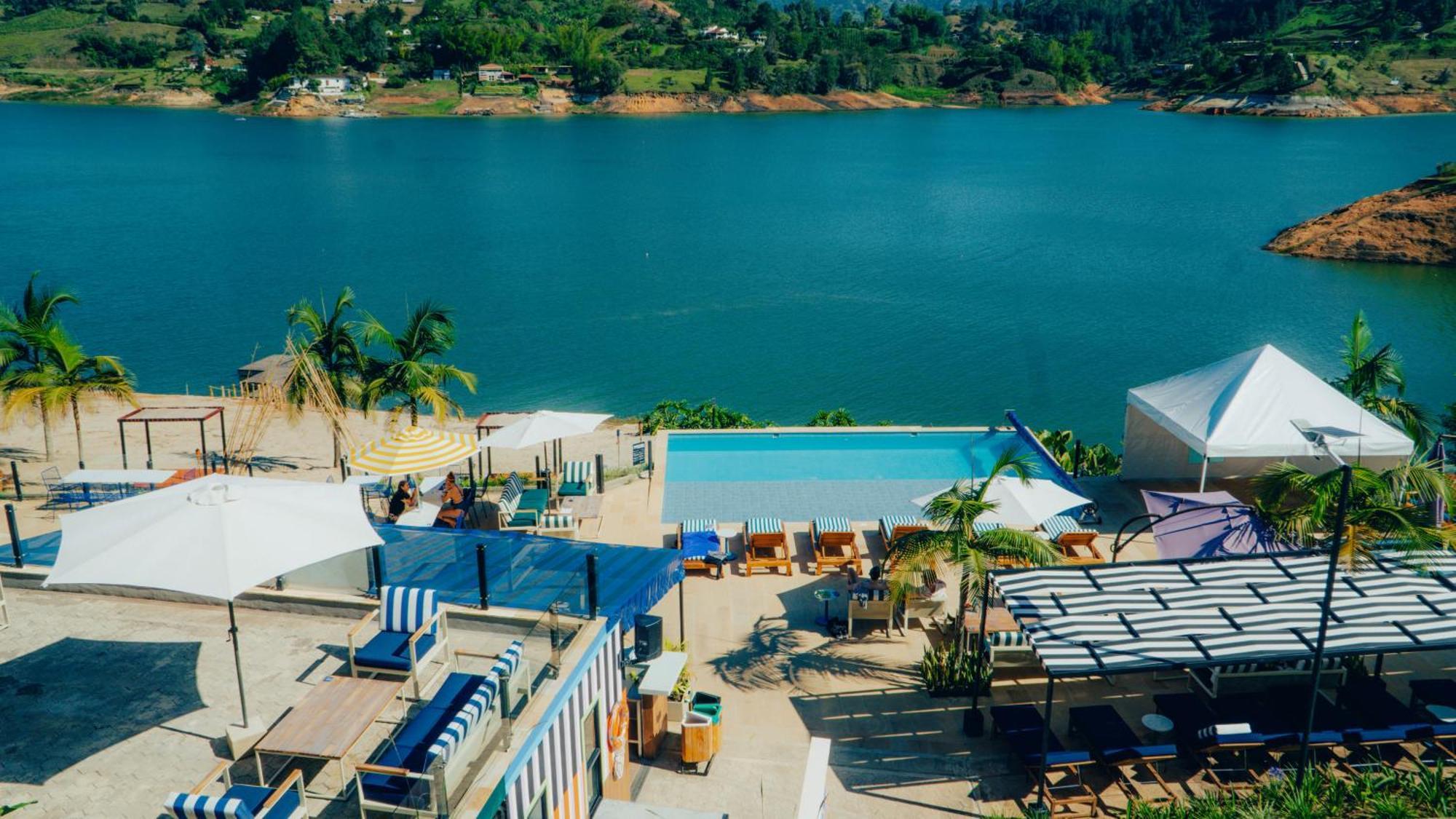 Viajero Guatape Hostel & Lake Club Kültér fotó