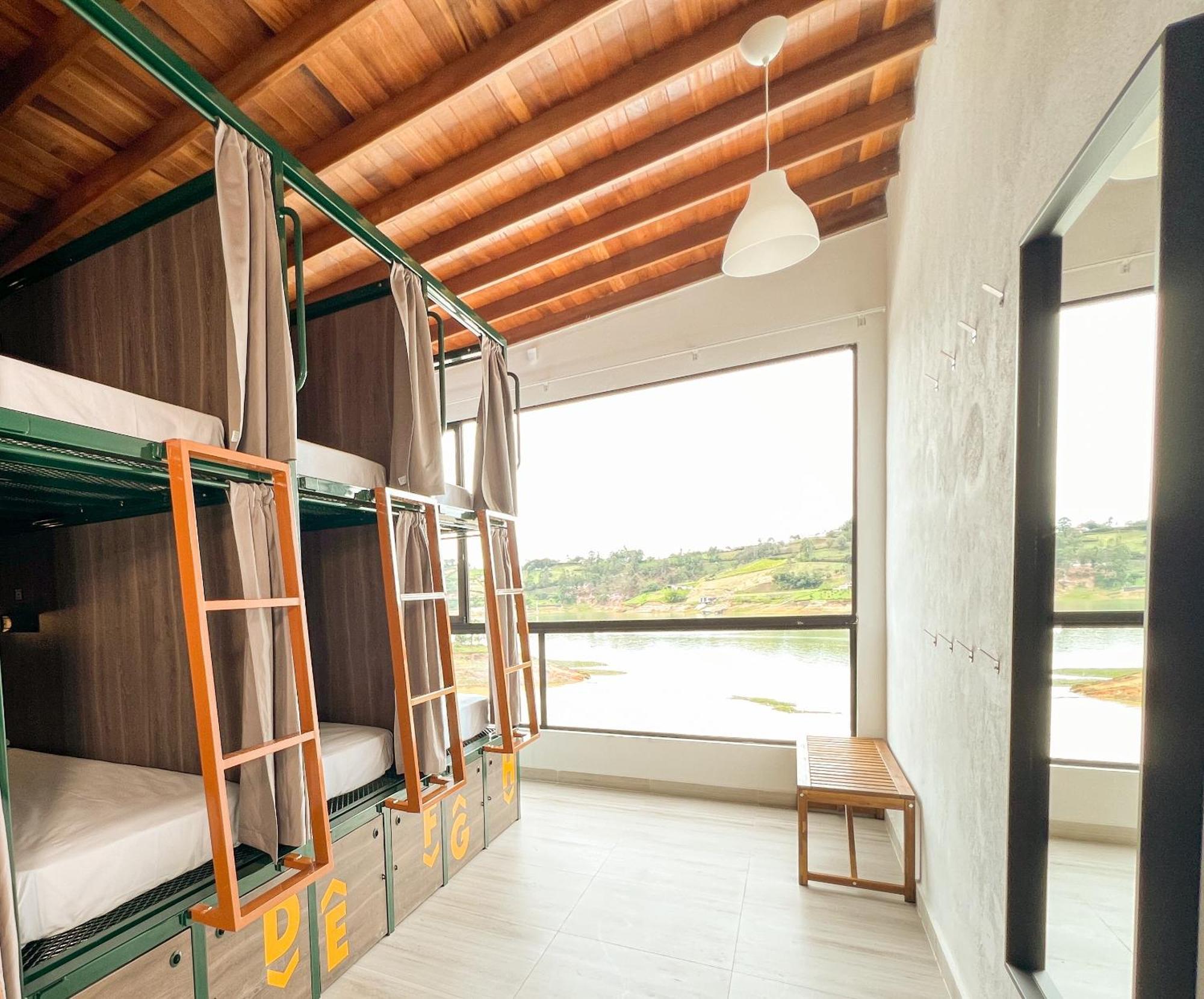 Viajero Guatape Hostel & Lake Club Kültér fotó