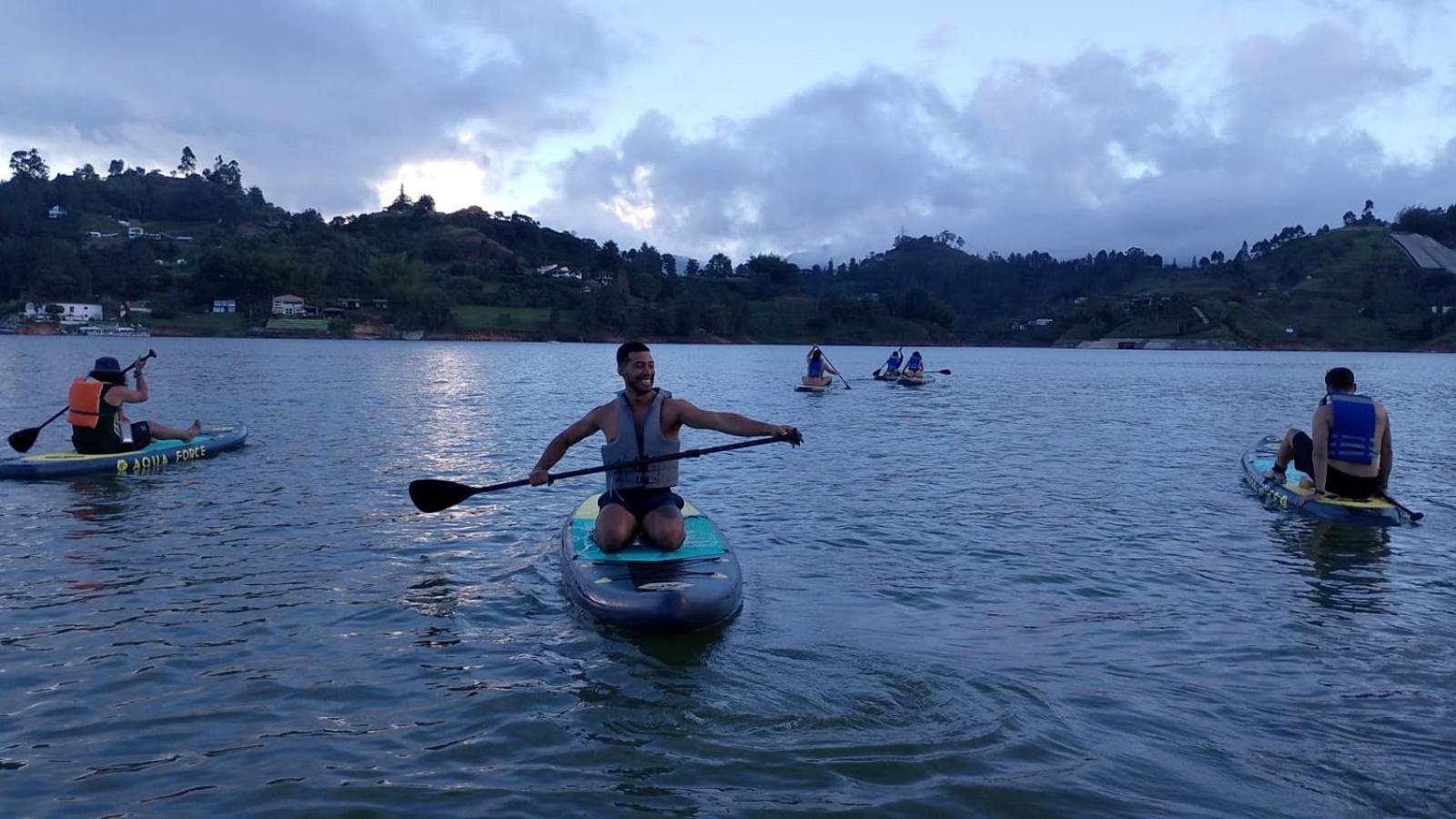 Viajero Guatape Hostel & Lake Club Kültér fotó